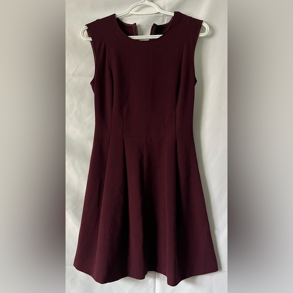 Dynamite Dresses & Skirts - Dynamite Dress Women’s S Elegant Sleeveless Burgundy Evening Cocktail Party